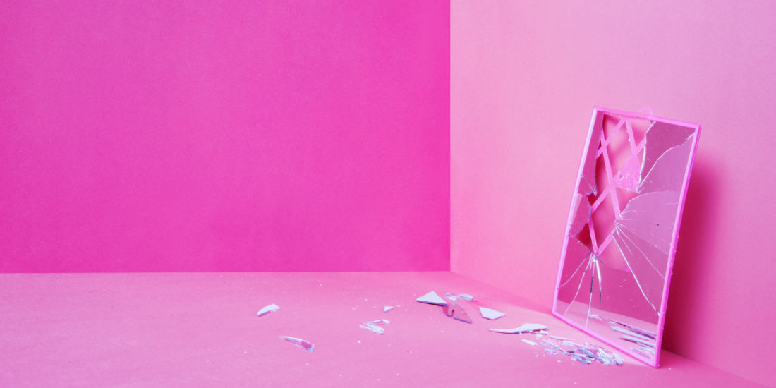 Photos de Ludovica Anzaldi sur la question de la parole des femmes et du harcèlement sexuel. De la nécessité de déconstruire les clichés.