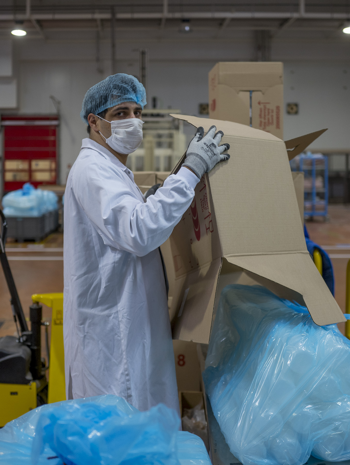 Des autistes à l'usine. Quand le monde de l'entreprise ouvre les bras aux hommes et femmes qui souffrent de troubles autistiques.