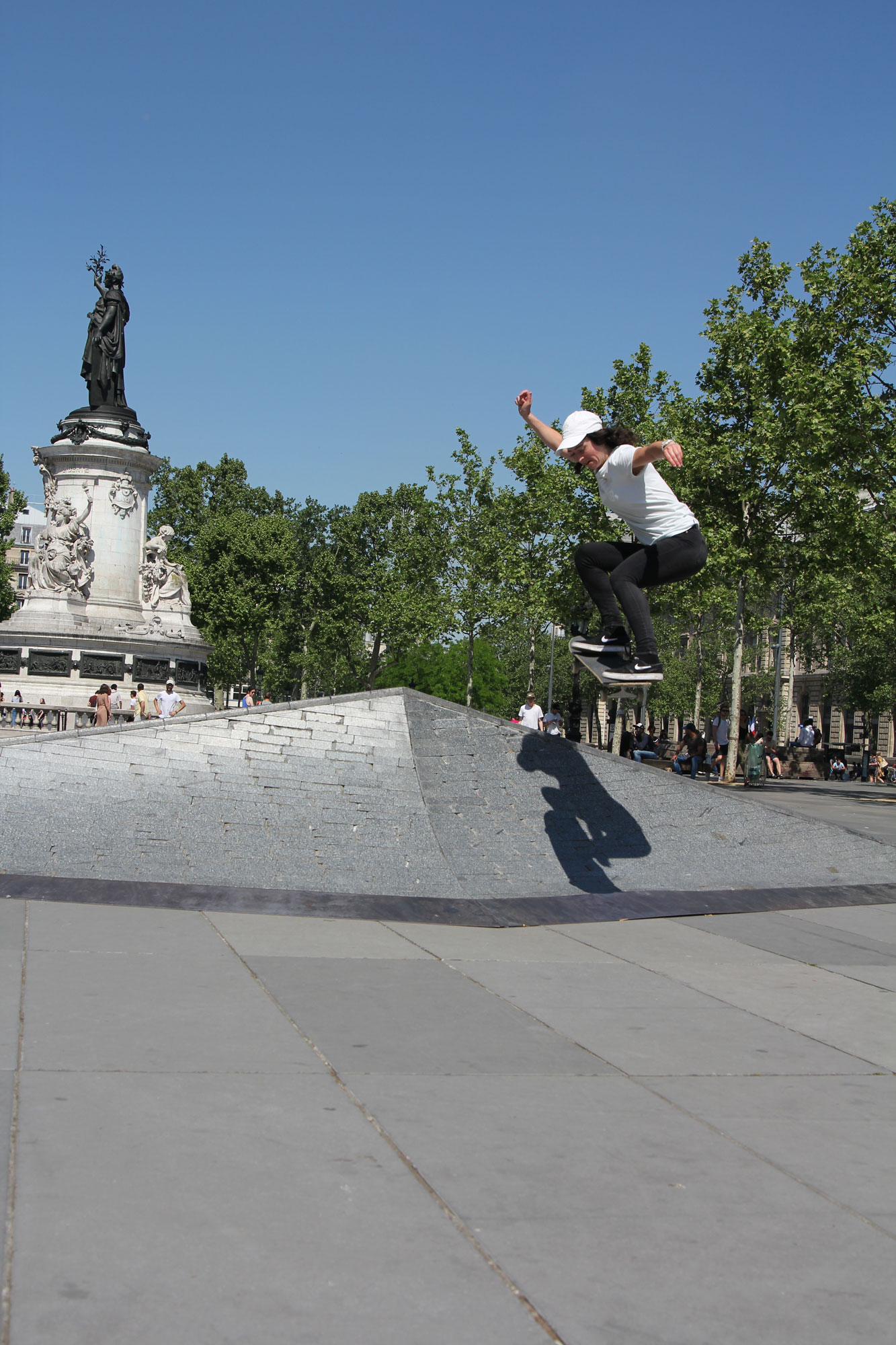 Le skateboard féminin